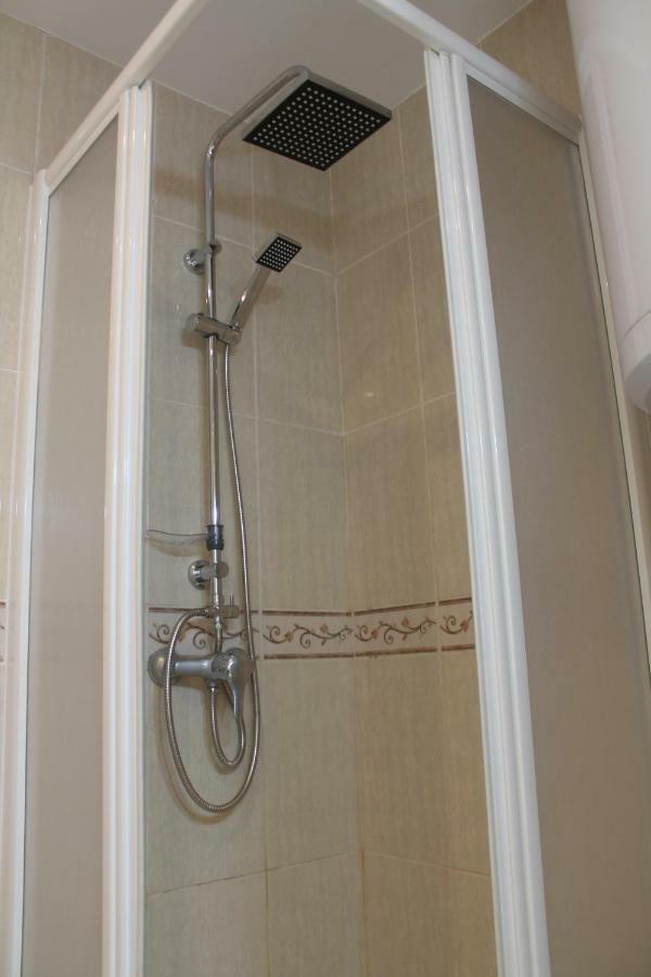 Absolute Apartment Эмпуриабрава Экстерьер фото
